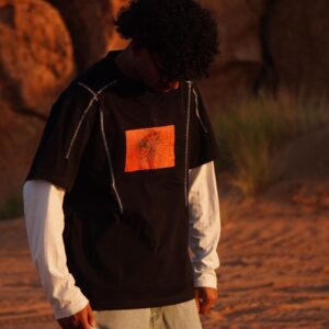 Oversized black Spider print overlock tee